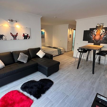 Air Conditioning, Private Parking And Fully Equipped Kitchen In Hotel Room In Golf Del Sur, Tenerife San Miguel de Abona Buitenkant foto