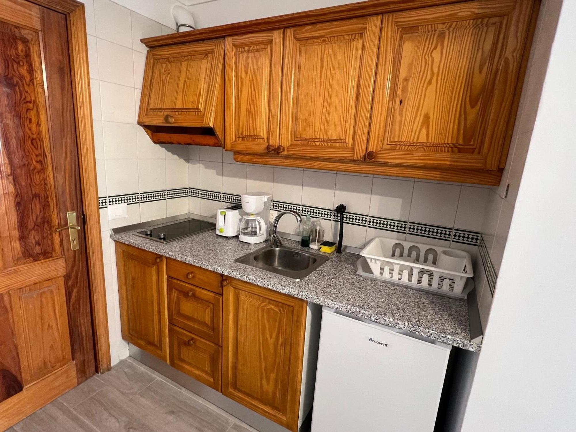 Air Conditioning, Private Parking And Fully Equipped Kitchen In Hotel Room In Golf Del Sur, Tenerife San Miguel de Abona Buitenkant foto